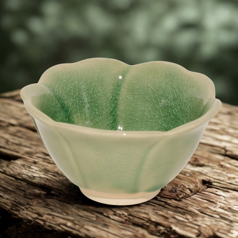 BOL A AMUSE BOUCHE FLEUR VERT CERAMIQUE SETOYAKI "MINTO"