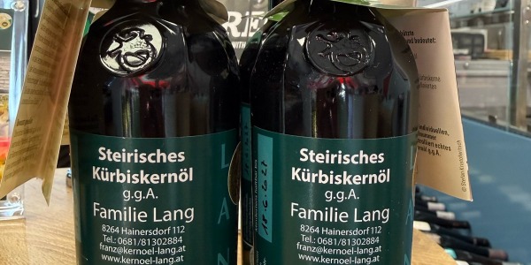 L'huile de pépins de courge de Styrie : notre coup de cœur venu d'Autriche, et 5 façons de la déguster
